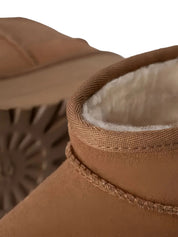 UGG - Stivali - 1135092