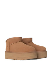 UGG - Stivali - 1135092
