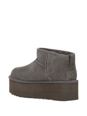 UGG - Stivali - 1135092