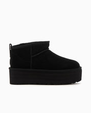 UGG - Stivali - 1135092