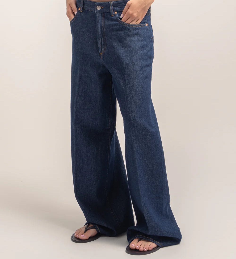 HUd205tiMN6Y1NnRexpress-jeans-pantaloni-gamba-ampia-cinque-tasche-denim-lino-blu-dp52952d2tf0354083812_001.jpg