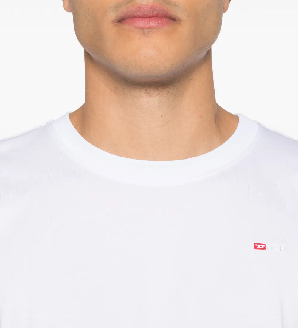 Jfp5bP3xCWNjCbZe32947487_63401485_1000.jpg