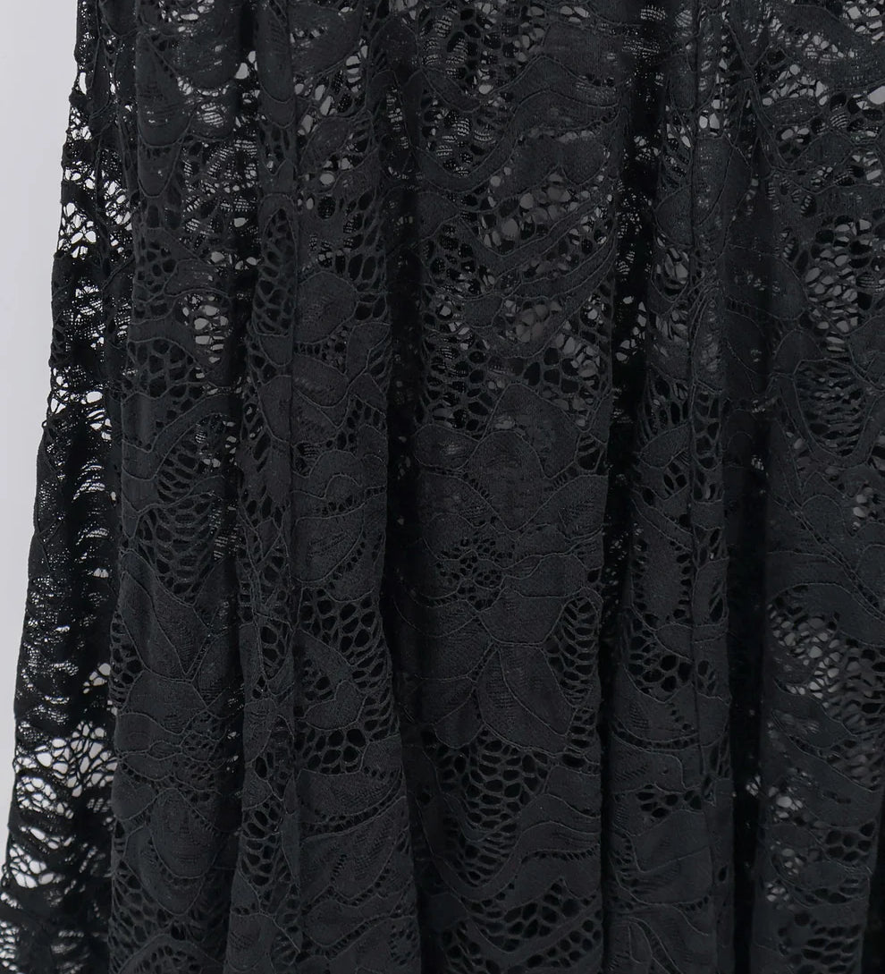 KRTuotjolPWbEh6C26p-actualee-16141go3553black32p.jpg