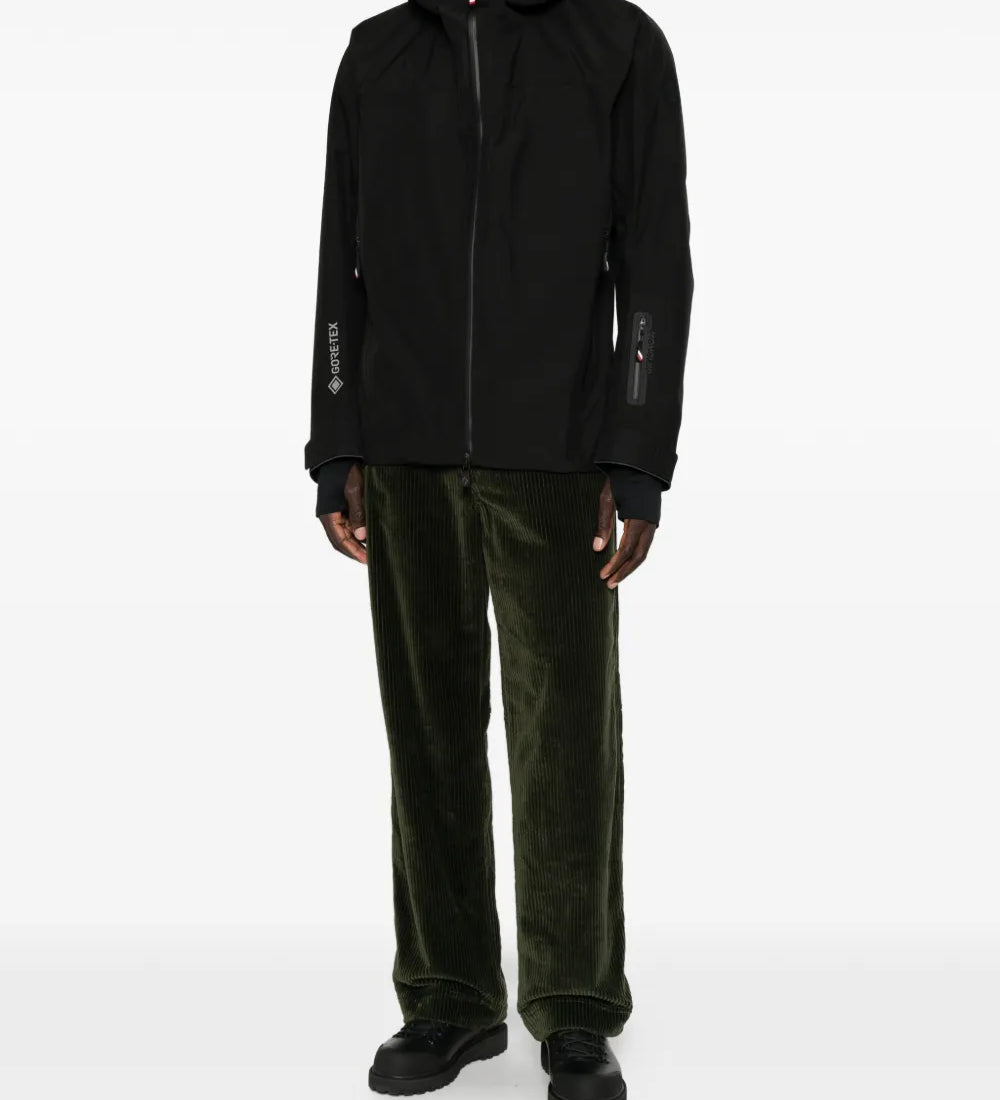 PfjAS39400374_73233799_1000.jpg