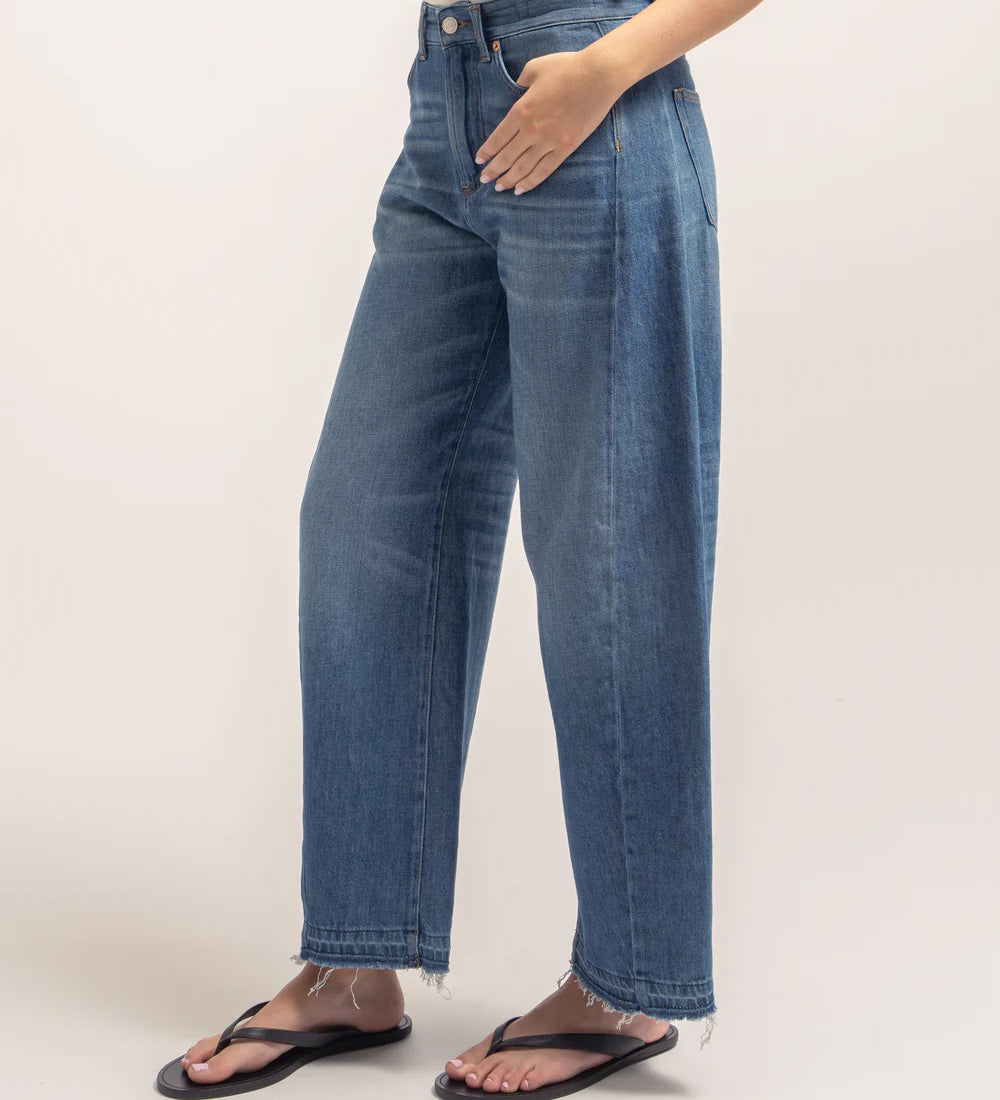 PgaJRAVFywU7gLIYcincity-jeans-pantaloni-curved-denim-cotone-lino-blu-dp53652d2tf0354308812_001.jpg
