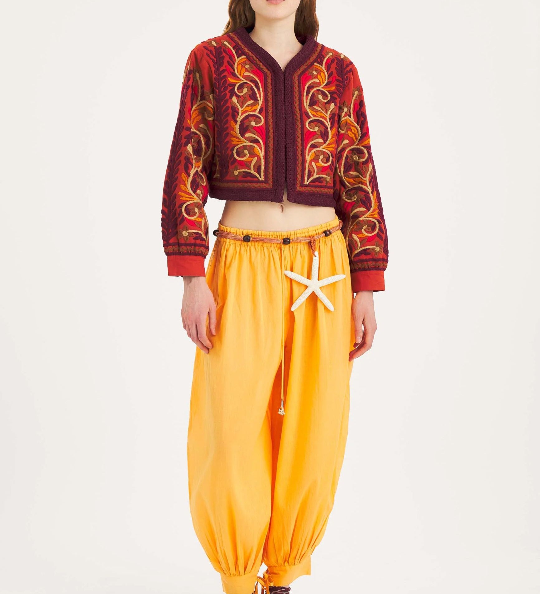 QdZwSjDleUOLI42hFRUTI1SAR-ORANGE-1_ad65e5aa-75db-4698-8a17-71a9e21a697c.jpg