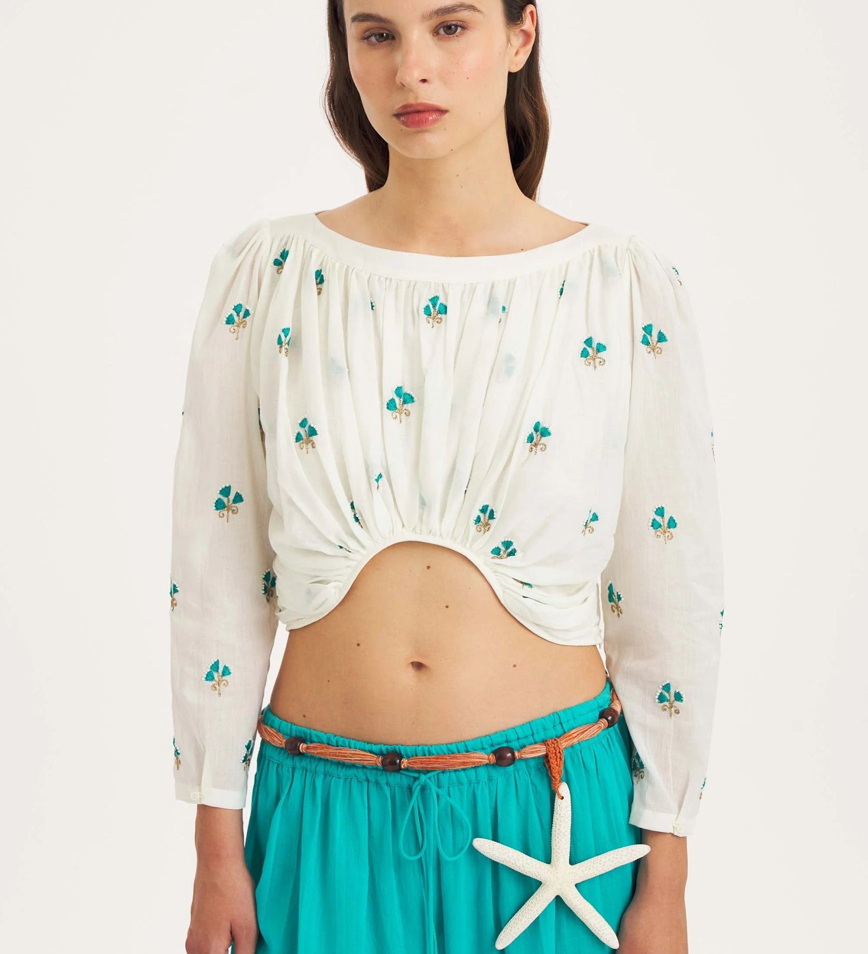 UBm6P7qako5PtSE3JEANNE1TEE-CREAM-1_a2a78bd1-02b2-4ac8-b5f4-6451ae530363.jpg