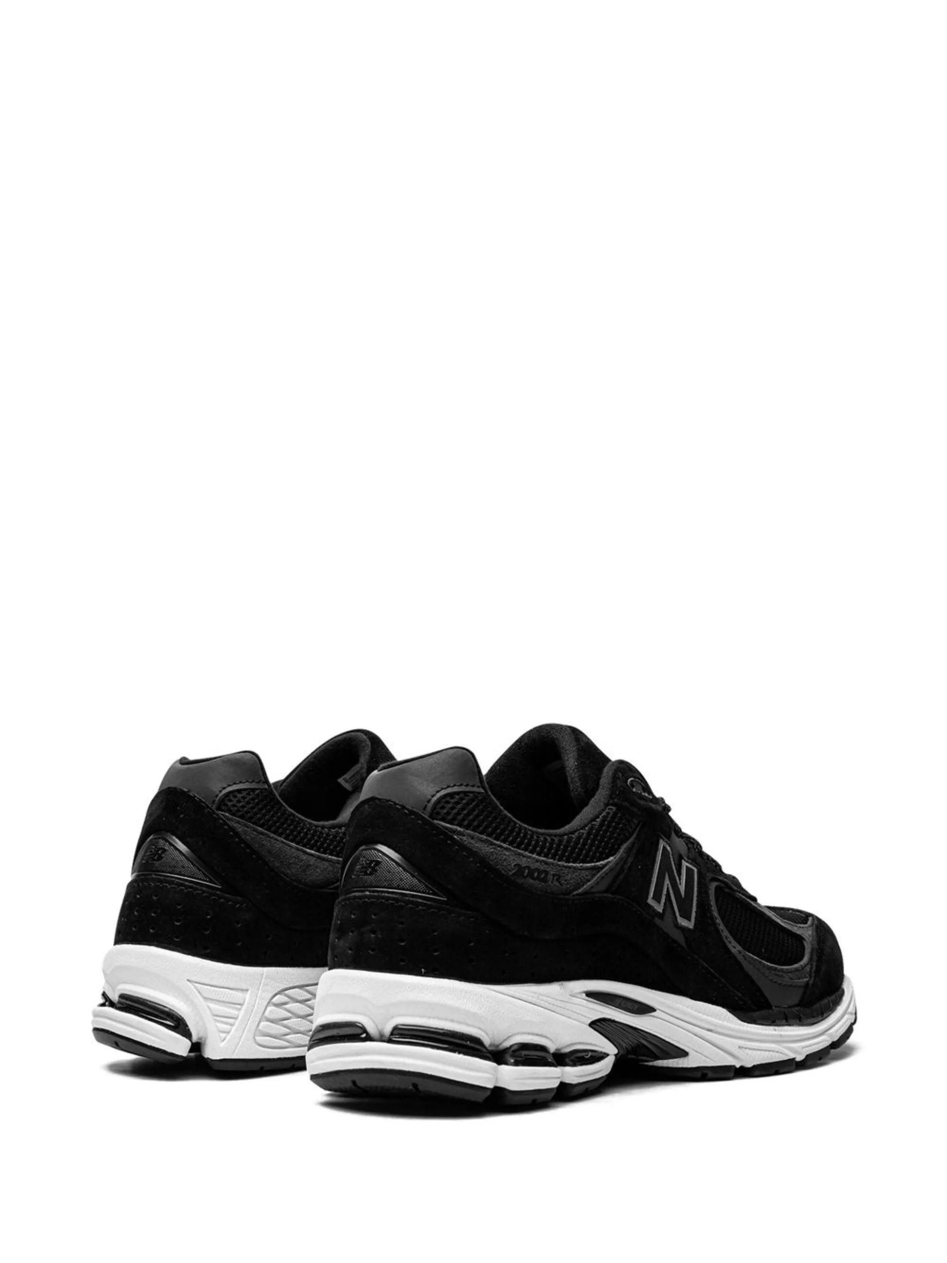 NEW BALANCE - Sneakers - M2002RBK