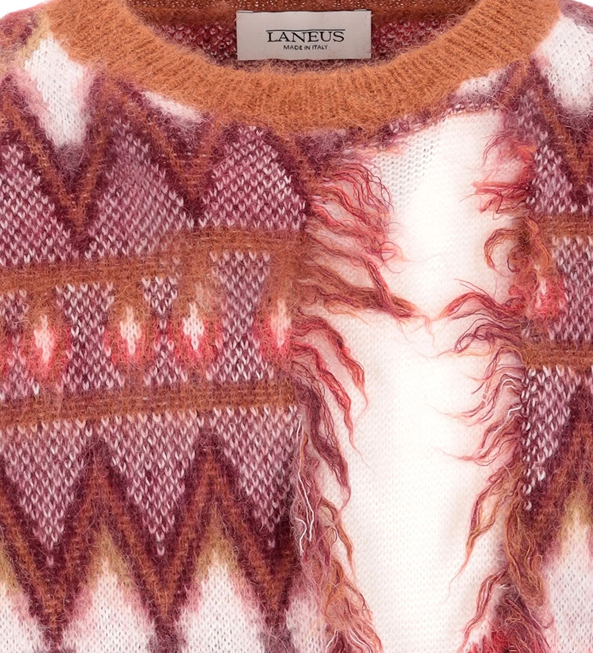 f2jqRA4d3XU3lwe051091C.jpg