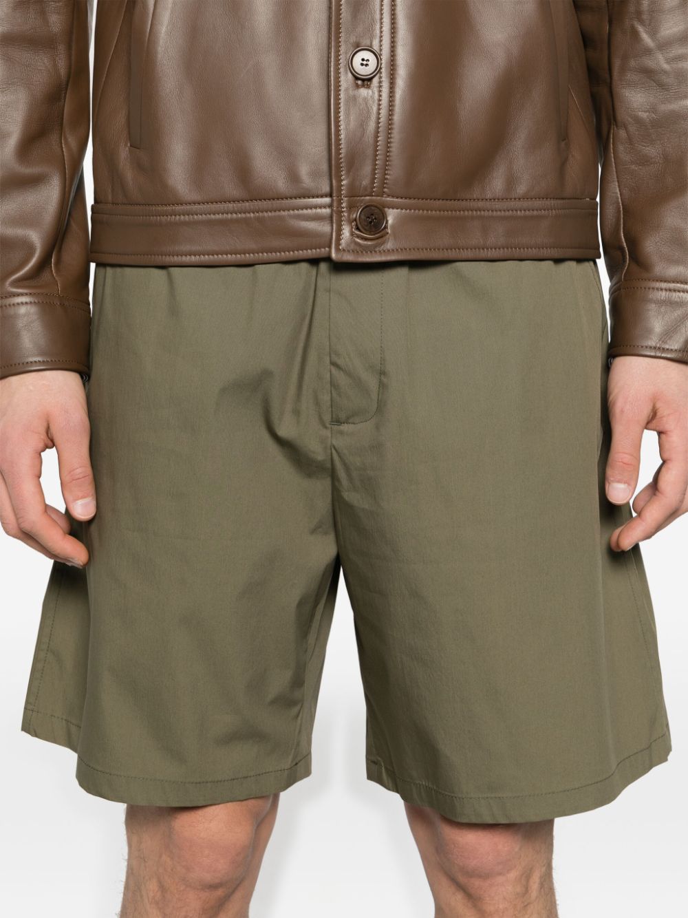 Low Brand  Verde
