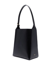 A.p.c.  Nero