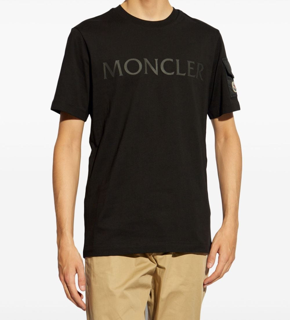 Moncler  Nero
