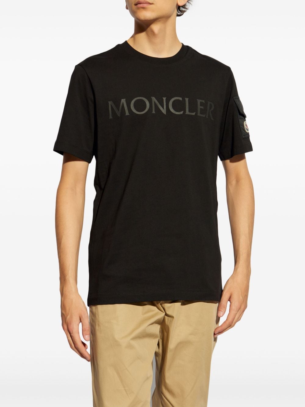 Moncler  Nero