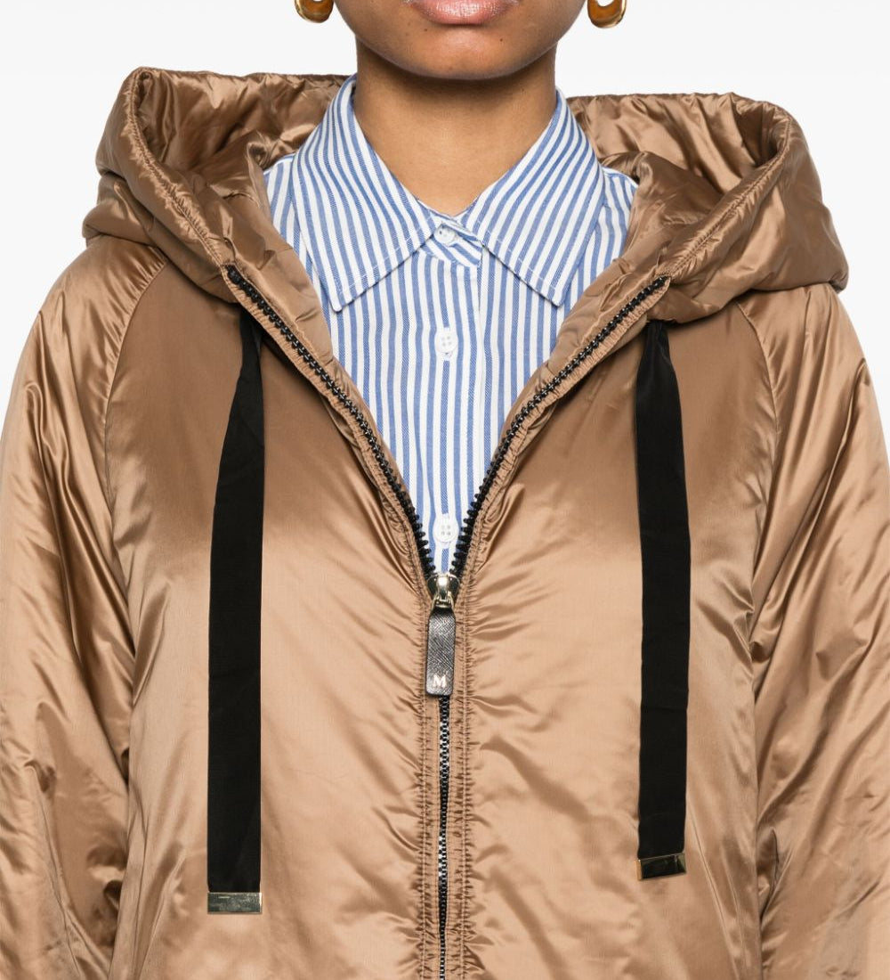 Max Mara The Cube  Beige