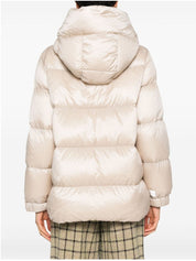 Max Mara  Beige