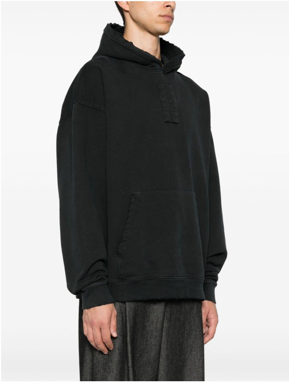 44 Label Group  Nero