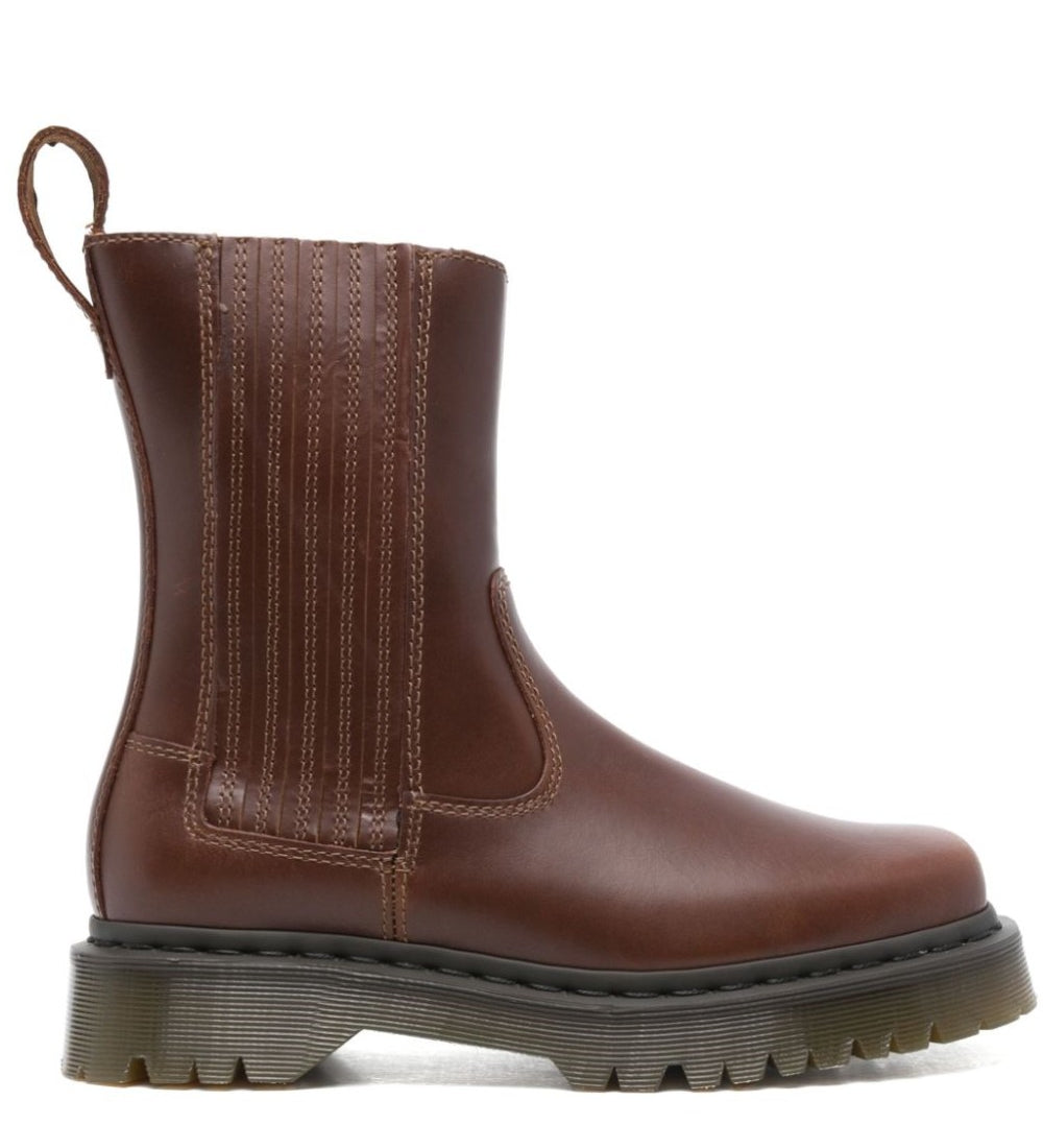 Dr. Martens  Marrone