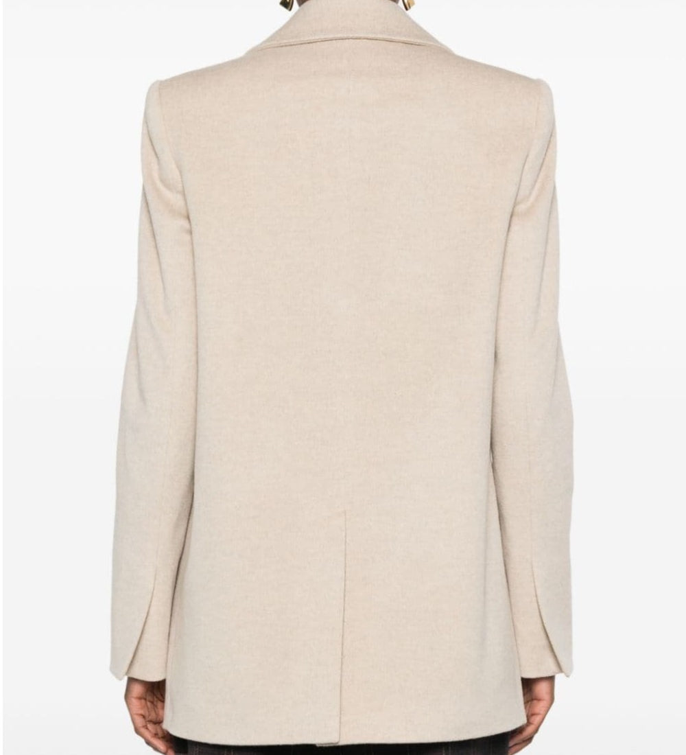 Federica Tosi  Beige