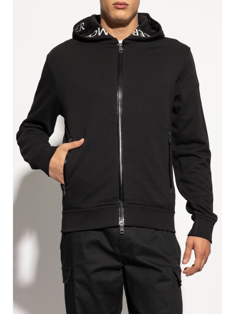 Moncler  Nero