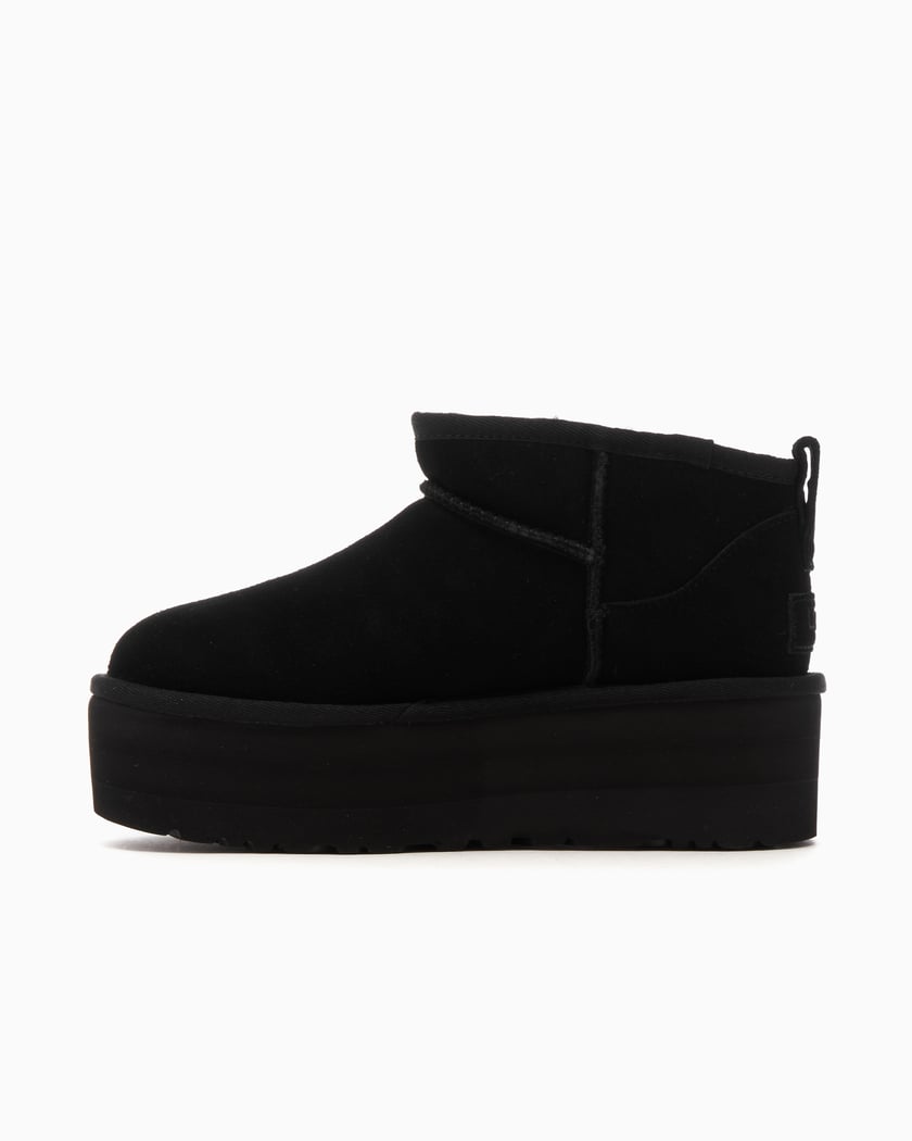 UGG - Stivali - 1135092