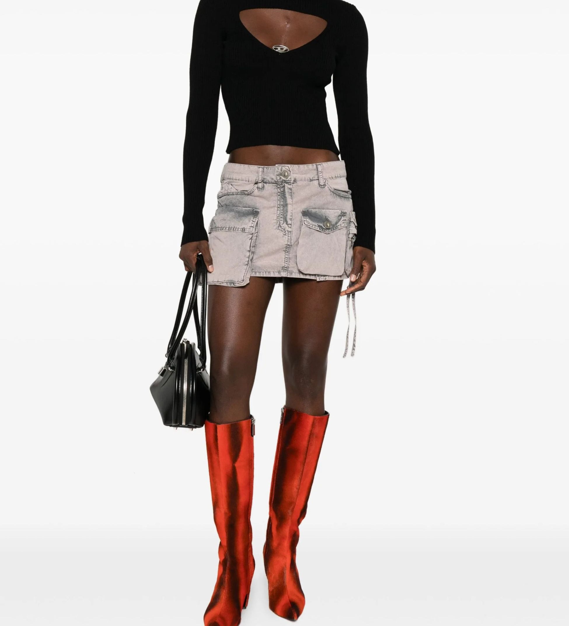 jazQGmNb4rIe4rpY50098b.jpg
