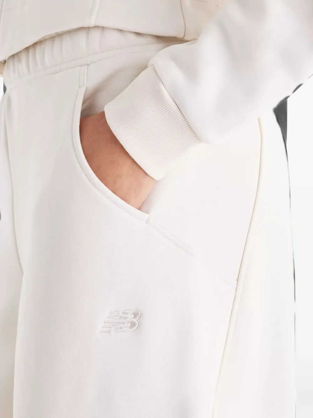 NEW BALANCE - Pantaloni - WB62L0NLLIN